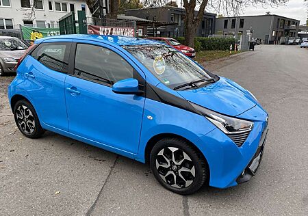 Toyota Aygo x-play club