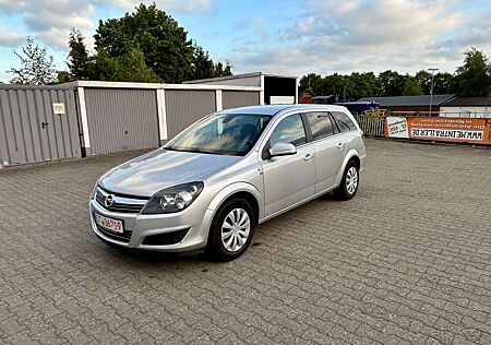 Opel Astra 1.8 Caravan STANDHEIZUNG NAVI 1 VORBESITZER