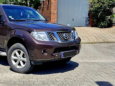 Nissan Pathfinder 2.5 dCi Klimaanlage 7Sitzer (Gepflegt)