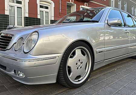 Mercedes-Benz E 320 E-Klasse 320 Avantgard Gasanlage Prins 18 Amg