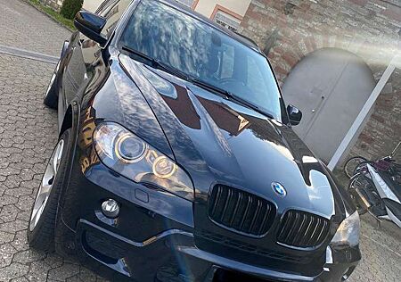 BMW X5 xDrive30d,M-Paket,Navi,SHZ,Temp,8Fach,AHK,Klima