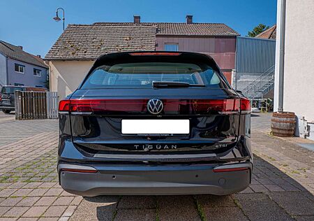 VW Tiguan Volkswagen Life 1,5l eTSI OPF (130ps)