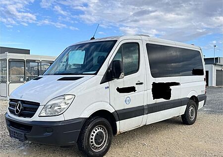 Mercedes-Benz Sprinter II Kasten 308 CDI/Rollstuhl Rampe/Klima