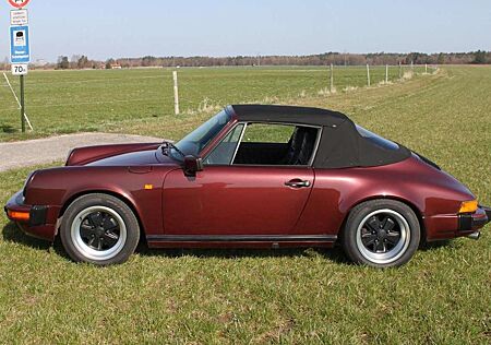 Porsche 911 Carrera Cabriolet