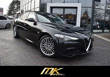 Alfa Romeo Giulia SUPER 2.0 TURBO*PANO*BI-XEN*AUTOM*F1*TOP