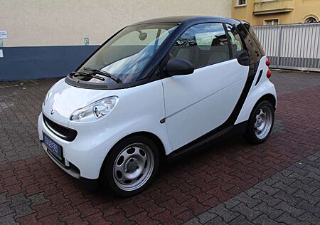 Smart ForTwo coupe mod 52kW aut. (Klima / SHZ / Pano)
