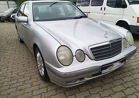 Mercedes-Benz E 240 Elegance W210 Automatik PDC Temp.Memory