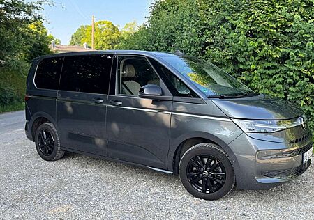 VW T7 Multivan Volkswagen Multivan Kurz Style