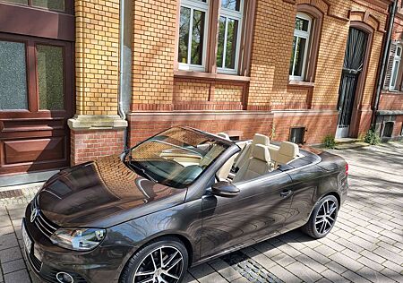 VW Eos Volkswagen 2.0 TSI DSG