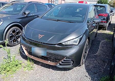 Cupra Born 150KW 19Z./LED/ACC/DAB+/VC/KAMERA/AMBIENTE