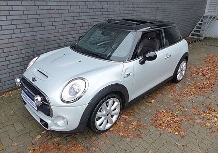 Mini Cooper S Leder/Navi/LED/Panorama/1.Hd/PDC