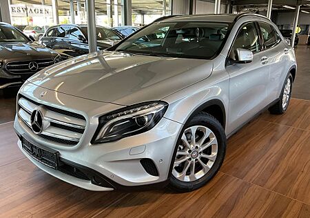 Mercedes-Benz GLA 180 GLA 180d Style BECKER/BIXENON/GRA/SHZ