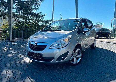 Opel Meriva B Design Edition Klima. HU/AU NEU.