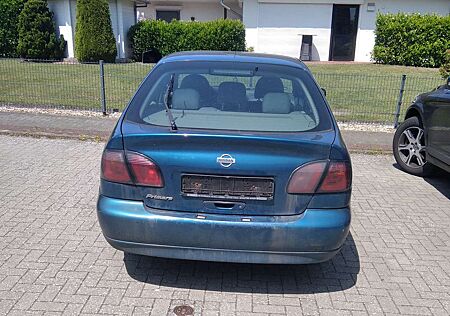 Nissan Primera 1.8 Comfort