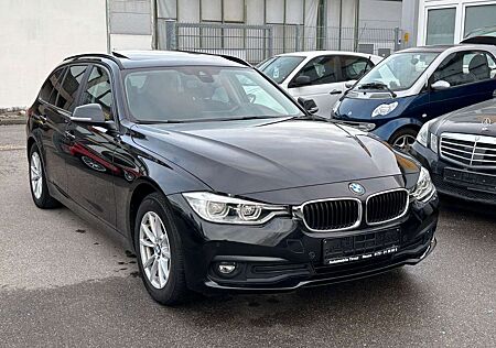 BMW 320 d Aut. Tour./Navi-Panoramadach-LED-PDC-AHK