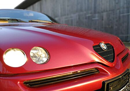 Alfa Romeo GTV 3.0 V6 24V Busso-Purismus in Rosso
