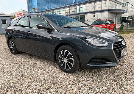 Hyundai i40 cw blue * sehr gepflegter Zustand
