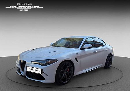 Alfa Romeo Giulia 2.9 MT6 QUADRIFOGLIO SAMMLER MANUEL