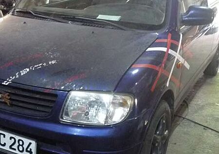 Daihatsu Cuore mit 2 Jahre TÜV abzugeben Teile auf A .