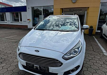 Ford S-Max 1.5 EcoBoost Titanium