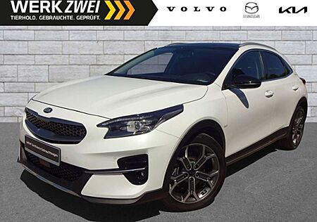Kia XCeed 1,6 Platinum AT ACC PANO LEDER NAVI BLIS