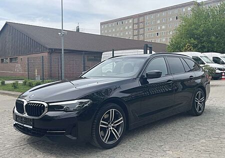 BMW 520d 520 T xDrive *Standheizung*DAB*1-H