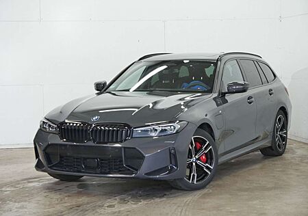 BMW 330 e xDrive Touring M Sportpaket Pro*AHK*Pano*
