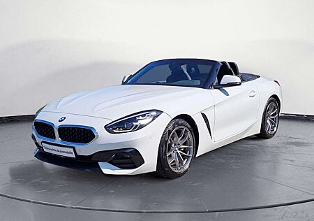 BMW Z4 sDrive20i Advantage Cabrio Sport Aut. HIFI