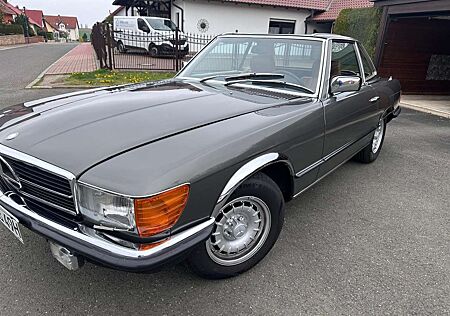 Mercedes-Benz SL 380