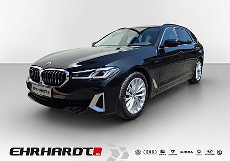 BMW 530 d xDrive Touring Steptronic Luxury Line AHK*PAN...