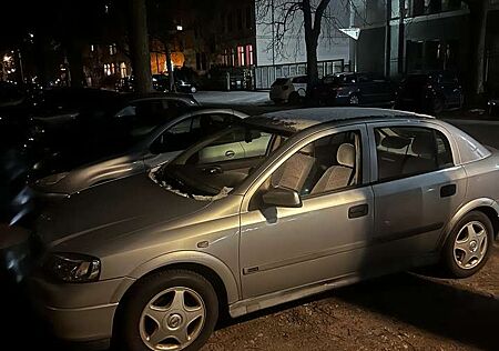 Opel Astra 1.6 Elegance