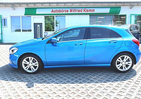 Mercedes-Benz A 200 A200d4MATICUrbanDCT"Navi"AHK"17"LED"Standh"Leder