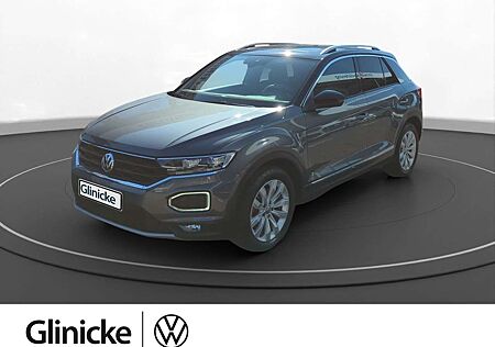 VW T-Roc Volkswagen Sport 2.0 TSI 4Motion RFK Pano LED