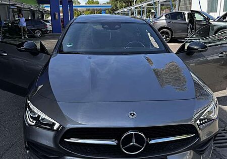 Mercedes-Benz CLA 220 d 4Matic 8G-DCT AMG Line