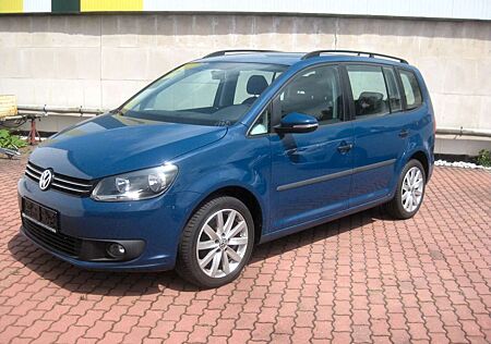 VW Touran Volkswagen Trendline * Zahnriemen ern. * TÜV neu *