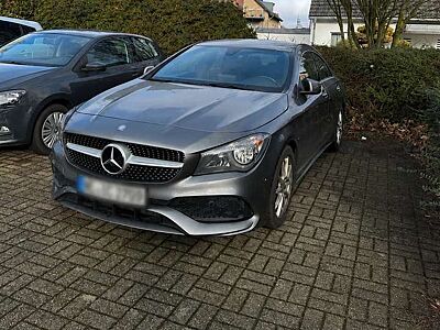 Mercedes-Benz CLA 200 d 7G-DCT AMG Line