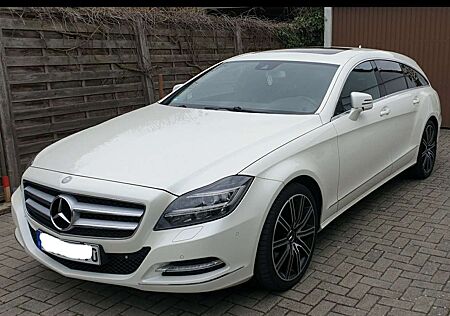 Mercedes-Benz CLS 350 Shooting Brake 7G-TRONIC