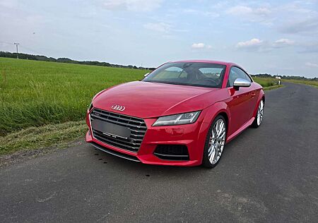 Audi TTS Coupe S tronic