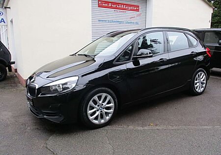 BMW 225 xe Tourer Advantage + Navi etc.
