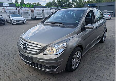 Mercedes-Benz B 200 Designo *Navi*Xenon*Leder*