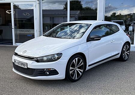 VW Scirocco Volkswagen 2.0 TSI 155 kW DSG Sport Navi 18" Shzg.