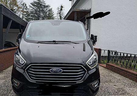 Ford Tourneo Custom 320 L1H1 VA Titanium X