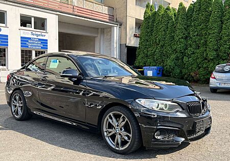 BMW 220 d Coupe M-Sport/Bi-Xenon/H&K/Schiebedach