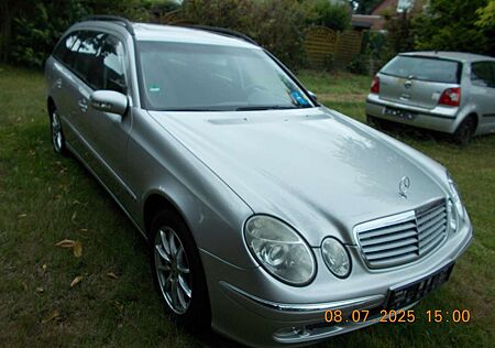 Mercedes-Benz E 240 T Elegance