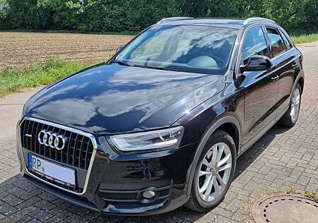 Audi Q3 2.0 TFSI quattro S tronic