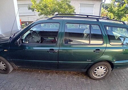 VW Golf Variant Volkswagen Golf III 1.6 Family