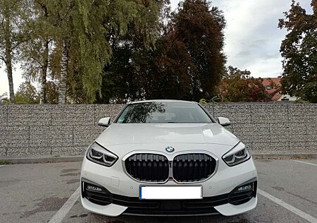 BMW 116i 116 +Advantage Navi, LED, DAB, Garantie