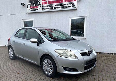 Toyota Auris Sol 1.6 VVT-i Klimaautomatik/PDC/5.türig