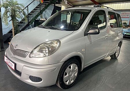 Toyota Verso *TOP GEPFLEGT*KLIMA*ALLWETTER*TÜV NEU