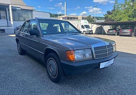 Mercedes-Benz 190 E Automatik Originalzustand Unfallfrei 1Hand